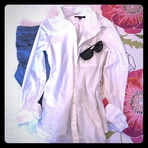 Banana Republic white cotton blouse 🌸